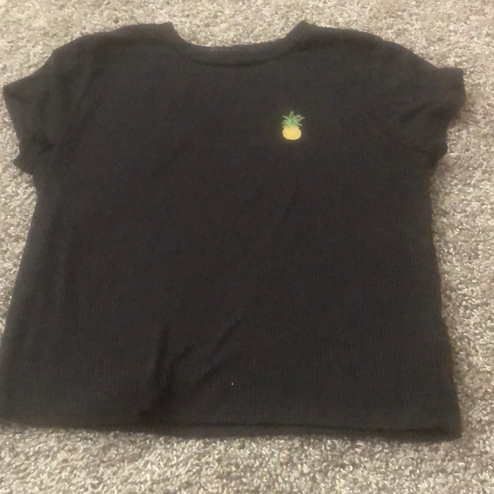 A black shirt